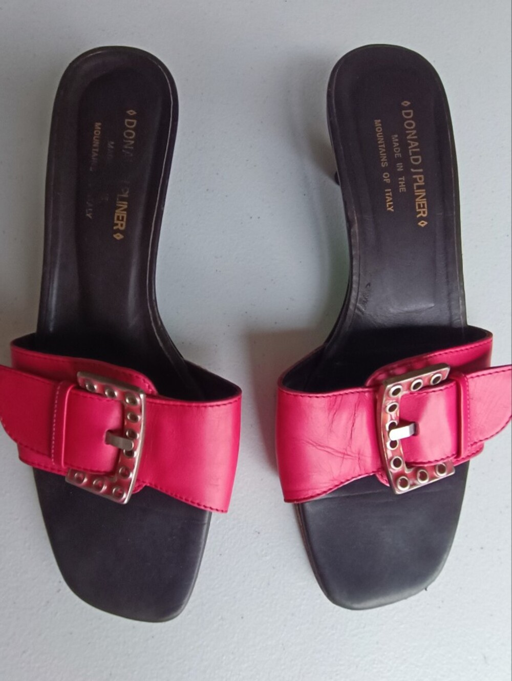 Donald J Pliner Pink Leather Buckle Kitten Heel Slide Sandals Italy 8.5 Y2K